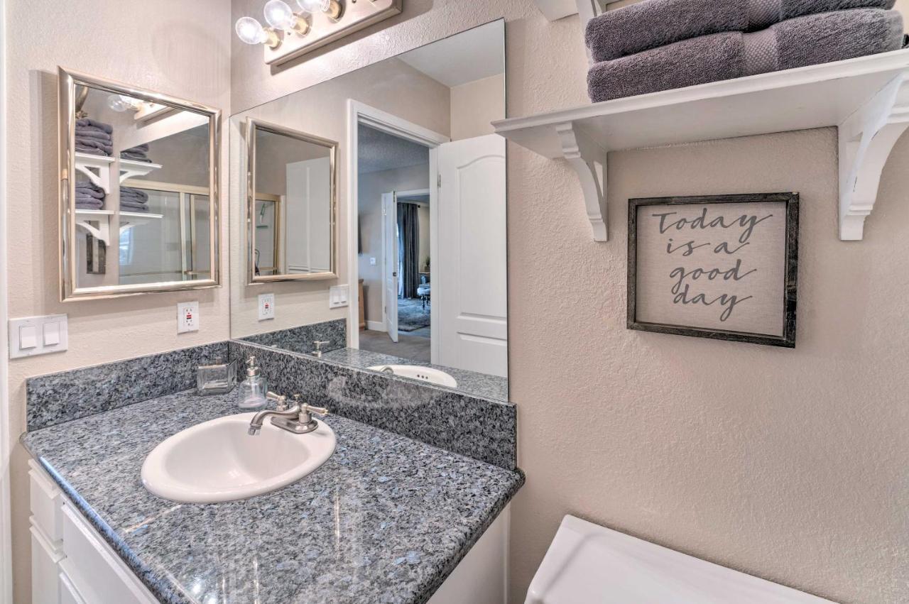 Lake Havasu Condo With Pool Access 1 Block To Beach Lake Havasu City Extérieur photo